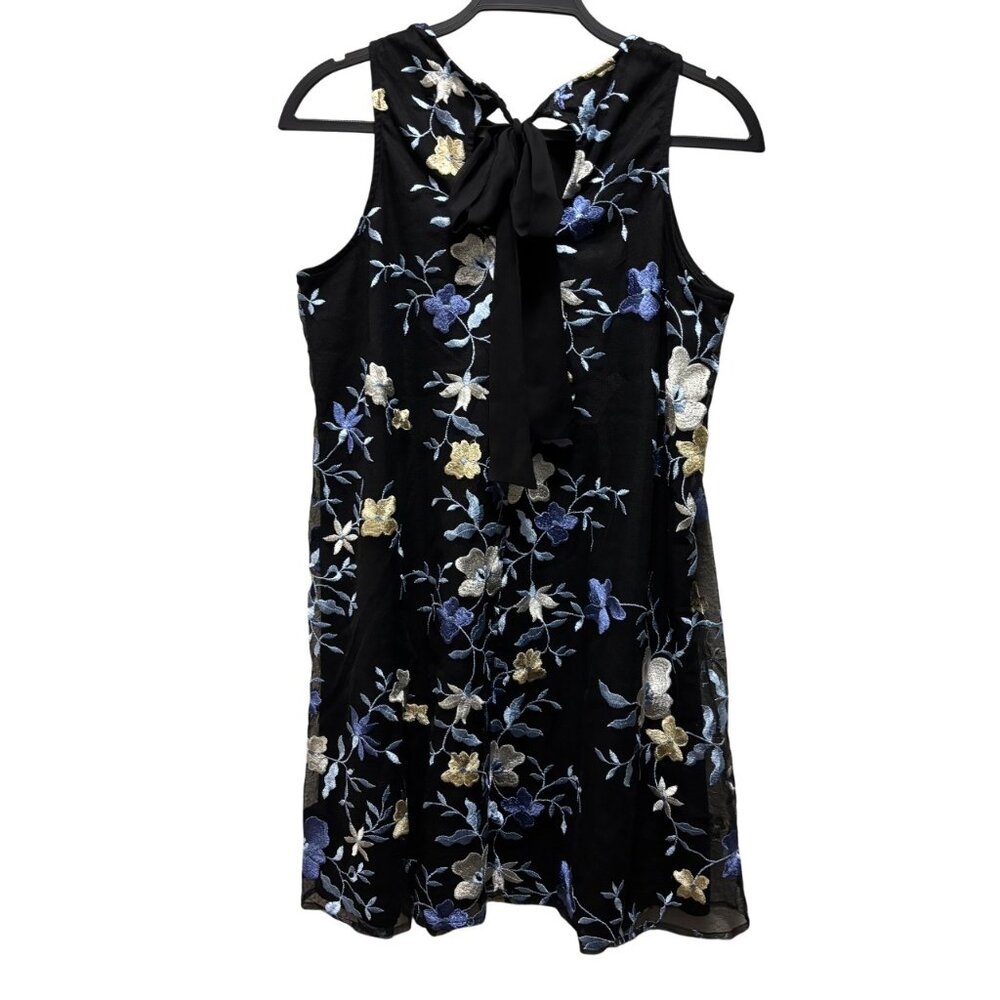 Eci New York Black Floral Embroidered Sleeveless Dress Size M Petite Black Blue - Picture 3 of 8